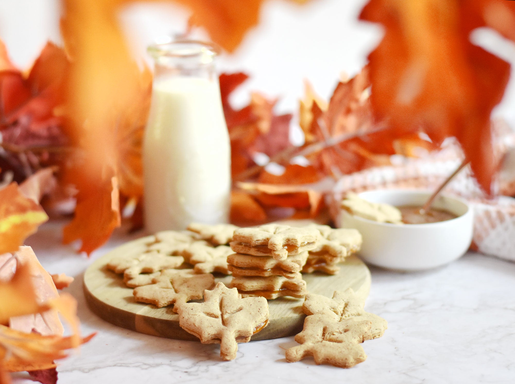 Maple Leaf Cookie Sandwiches