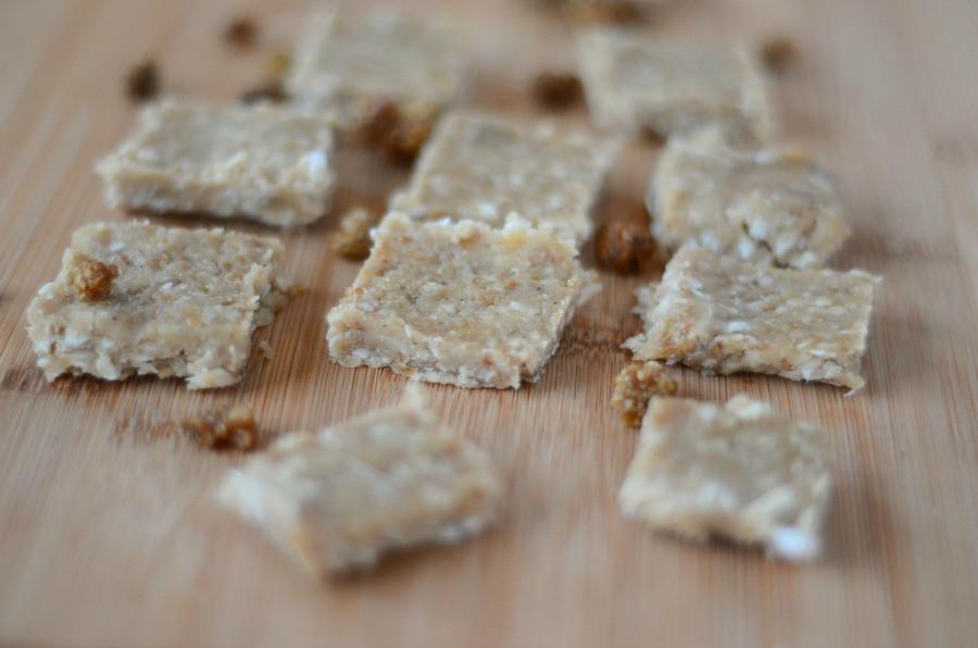 No Bake Mulberry Snack Bars
